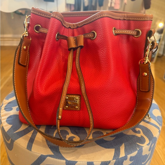 Dooney & Bourke Red Bucket Shoulder Bag with Tan Trim - Picture 2 of 3